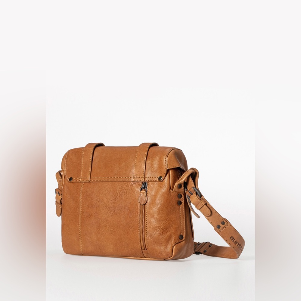 Miss Applepie - Caramel | Postbag | Aunts & Uncles - Picture 7 of 12